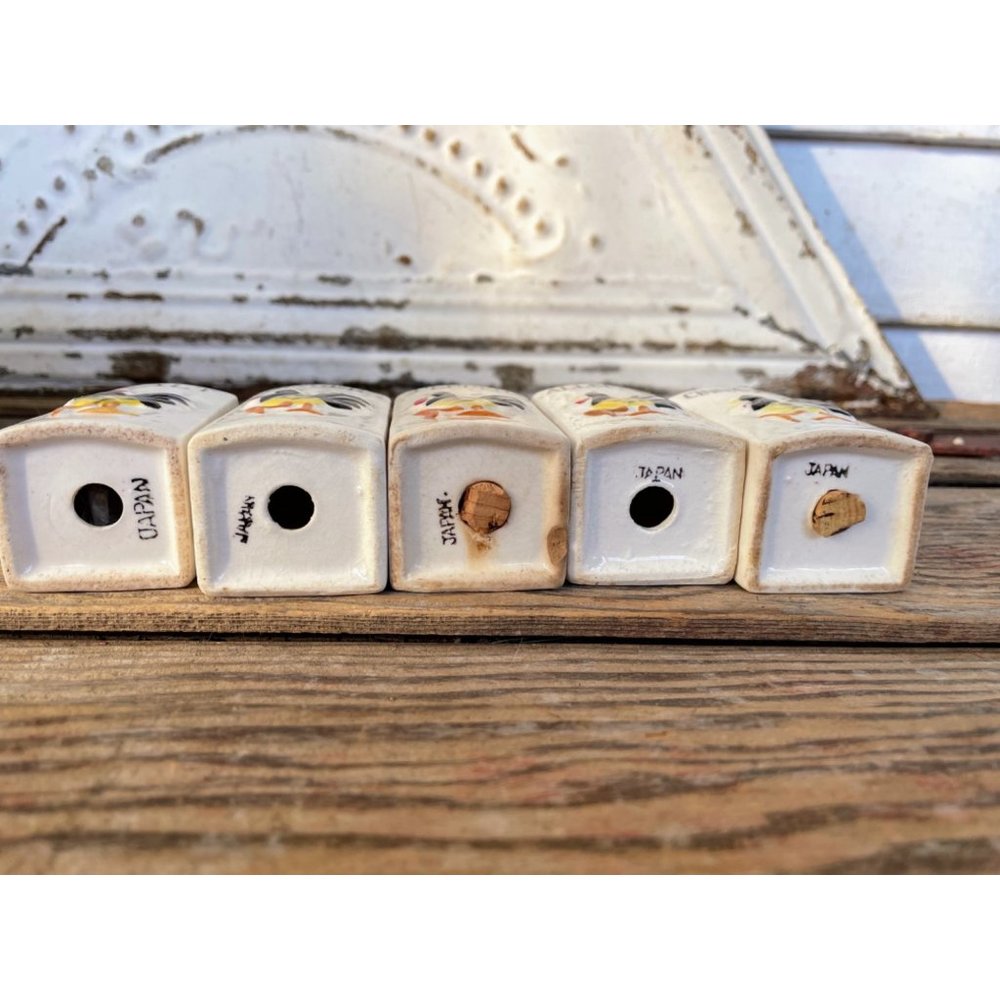 Vintage Spice Rack With Spice Jars Rooster Chicken Farmhouse - Picture 4 of 16